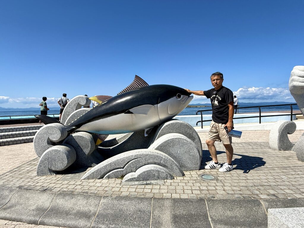 大間崎、マグロモニュメント。