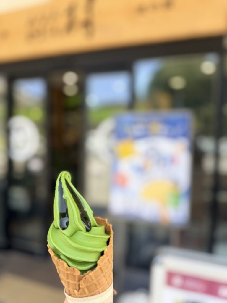 道の駅お茶の京都みなみやましろ村、村茶屋抹茶ソフト